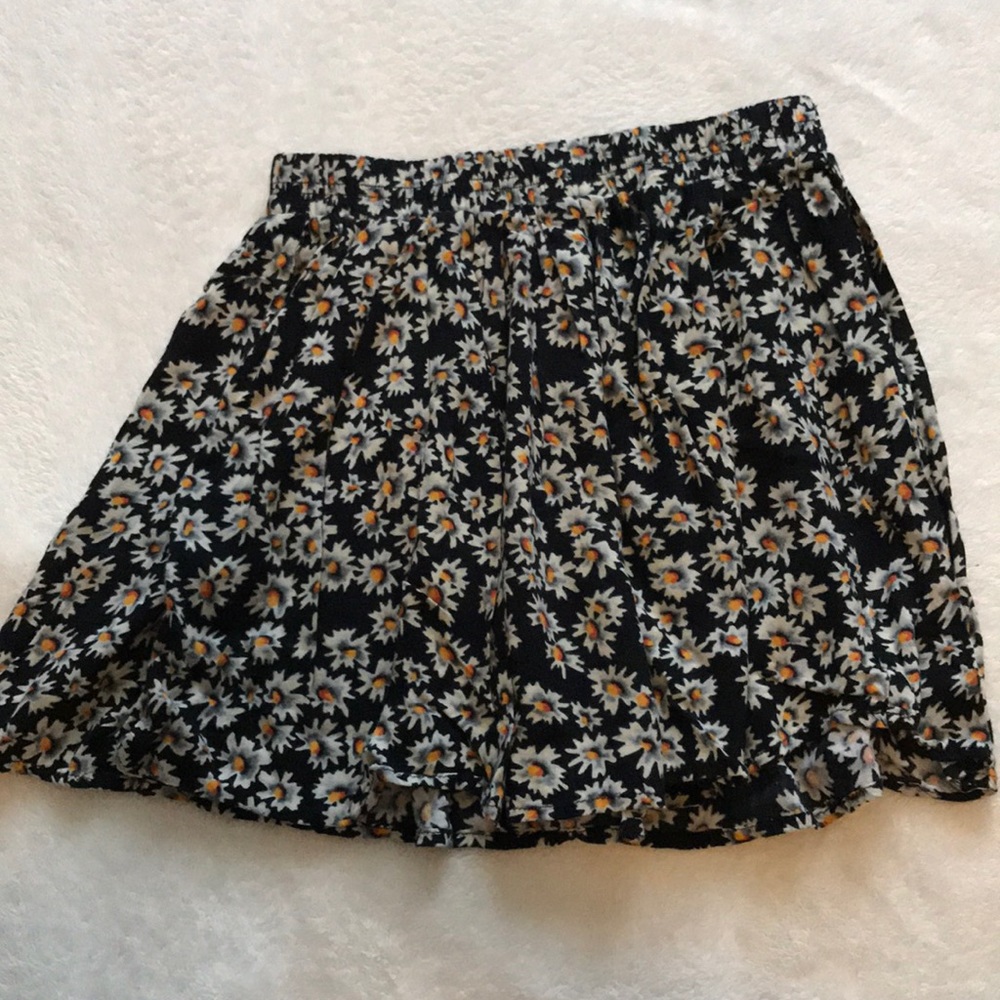 Brandy Melville sunflower skirt